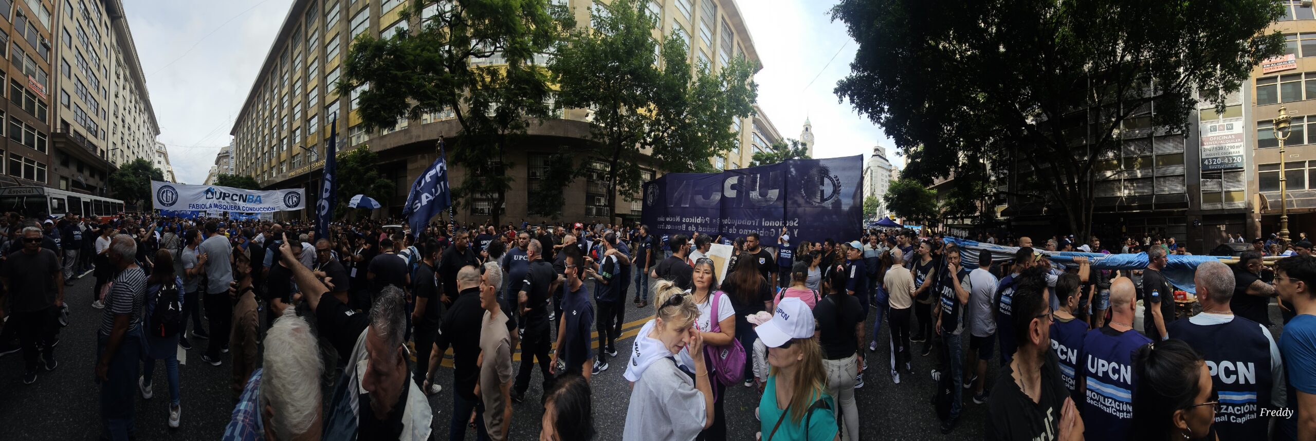 Masiva marcha del 24 de marzo: la memoria sigue viva y crece el ...
